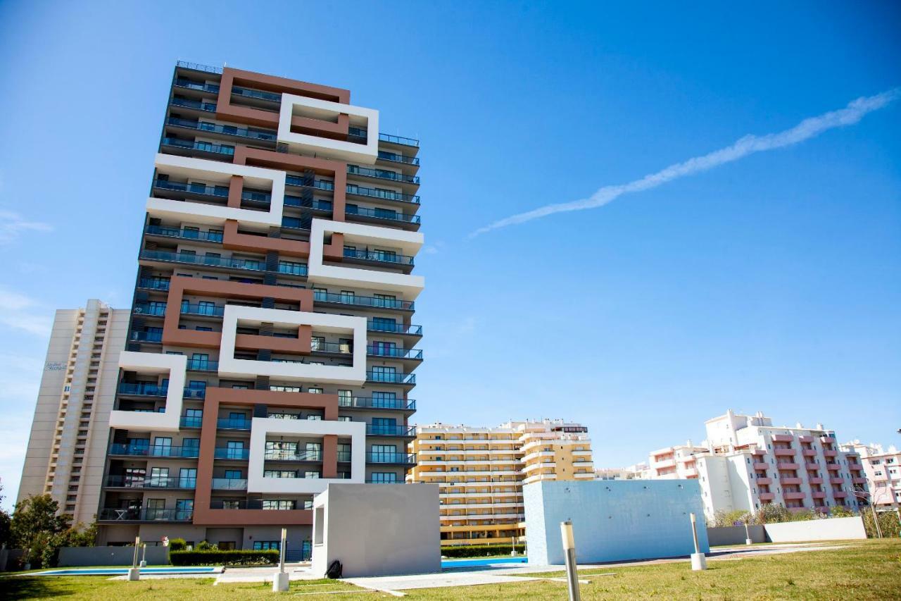 Rocha Tower By Beach Rentals Exteriör bild