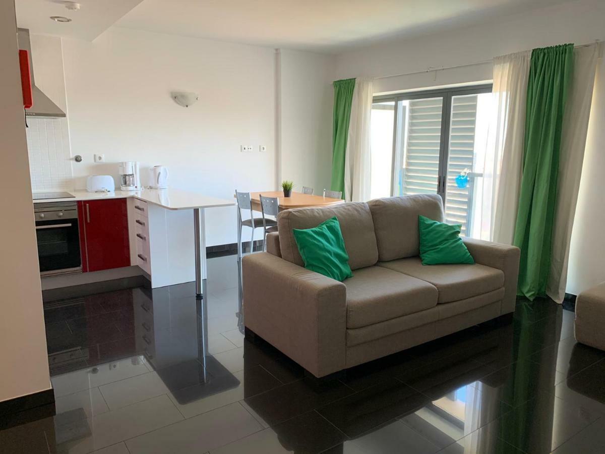 Rocha Tower By Beach Rentals Exteriör bild