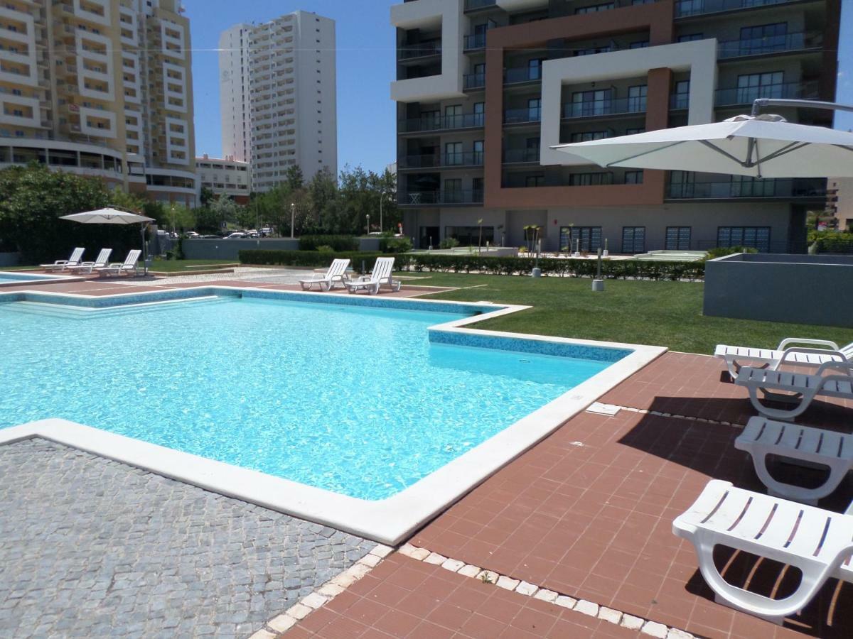 Rocha Tower By Beach Rentals Exteriör bild