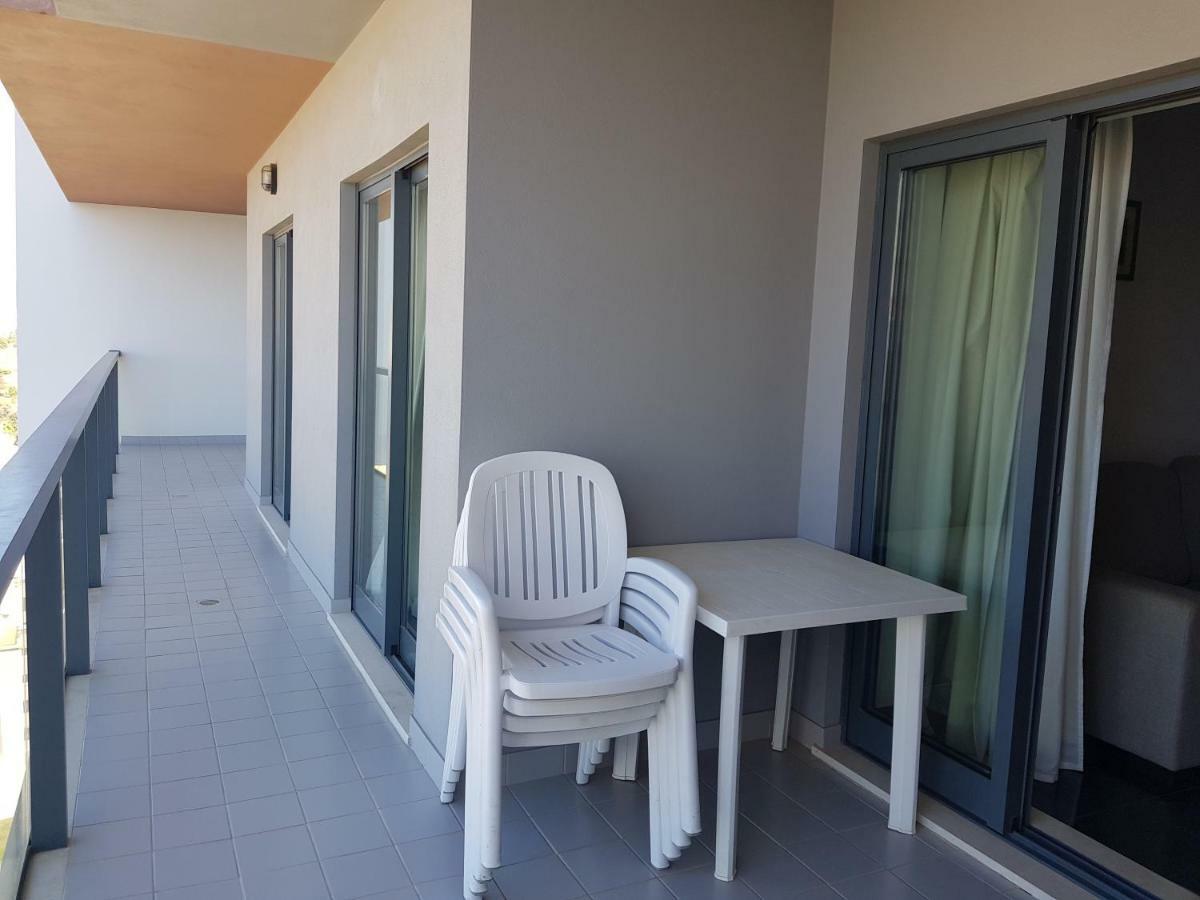 Rocha Tower By Beach Rentals Exteriör bild