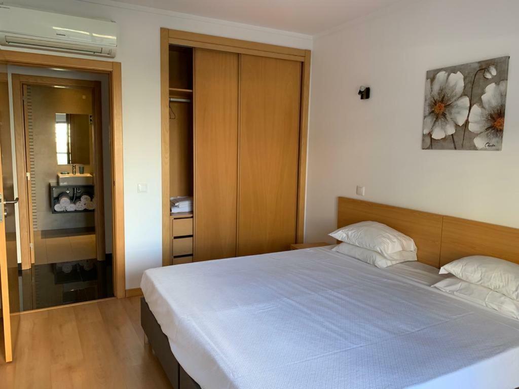 Rocha Tower By Beach Rentals Exteriör bild