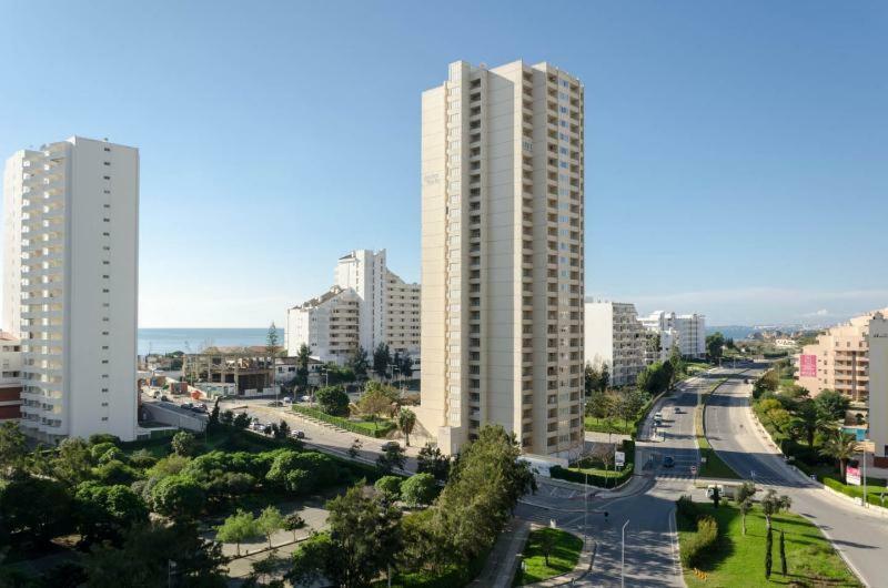 Rocha Tower By Beach Rentals Exteriör bild