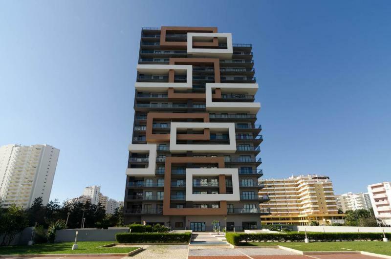Rocha Tower By Beach Rentals Exteriör bild